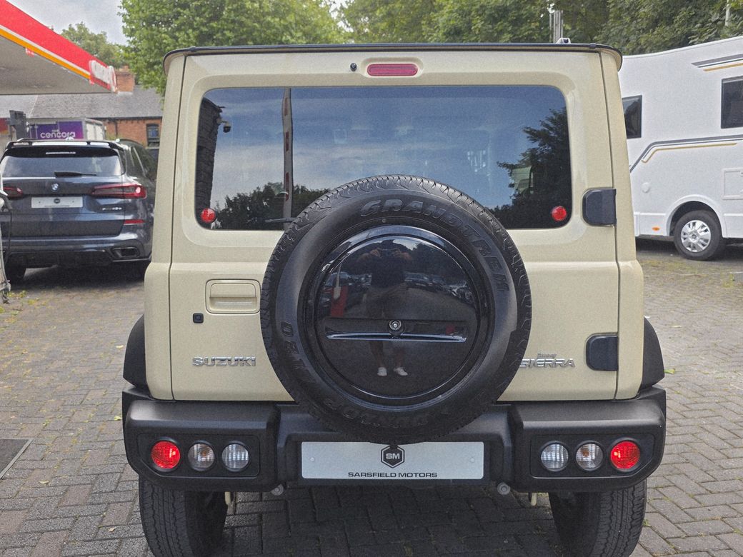 2023 Suzuki Jimny