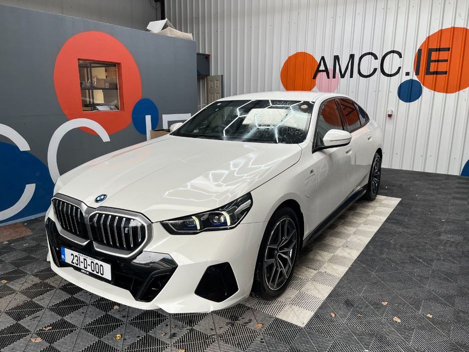 2023 BMW i5
