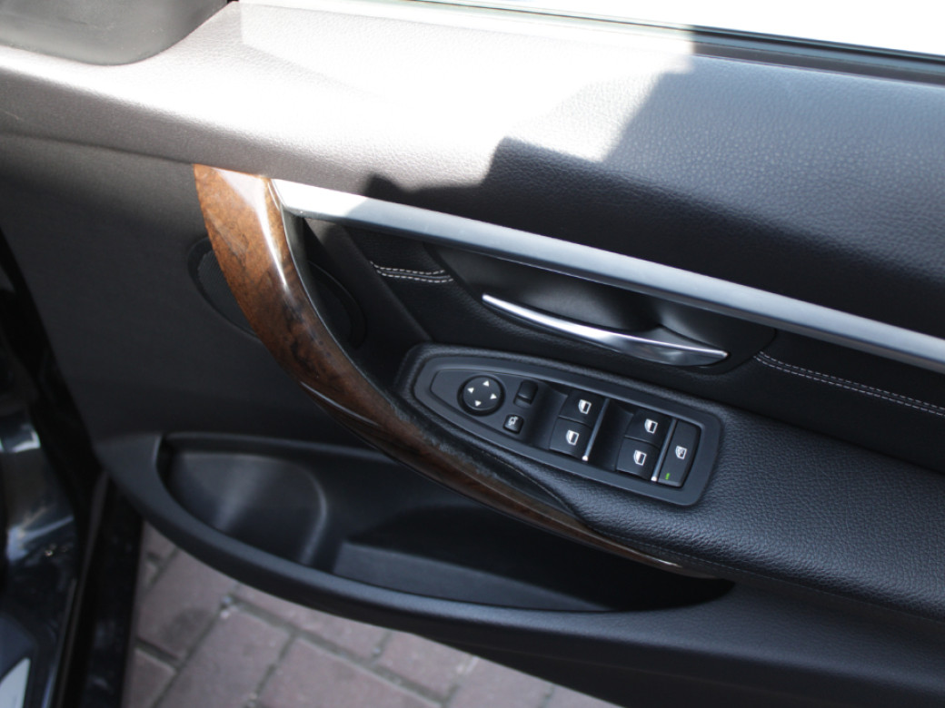 2017 BMW 3 Series