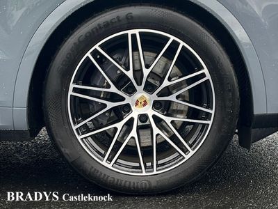 2024 Porsche Cayenne