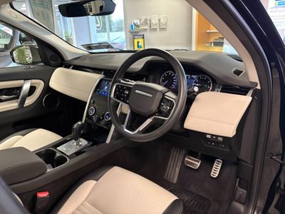 2023 Land Rover Discovery