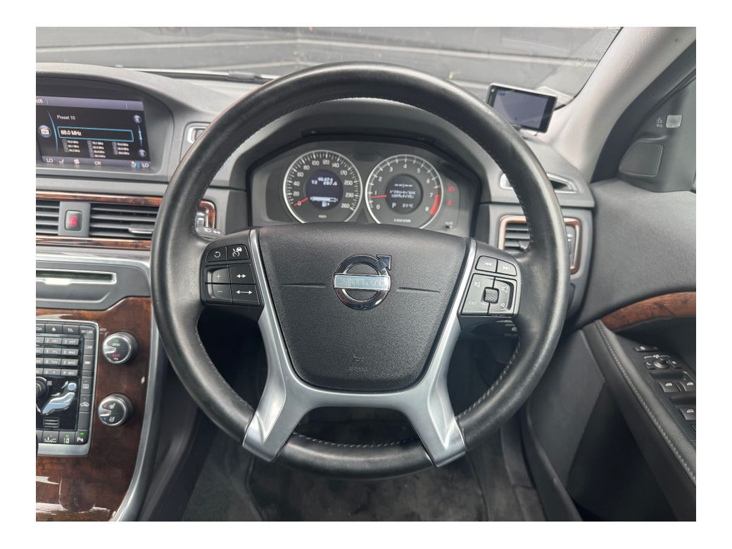 2012 Volvo V70