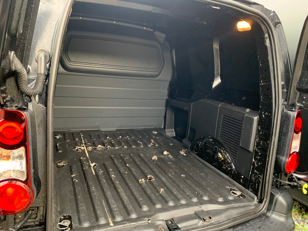 2014 Peugeot Partner