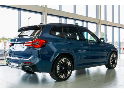 2022 BMW iX3