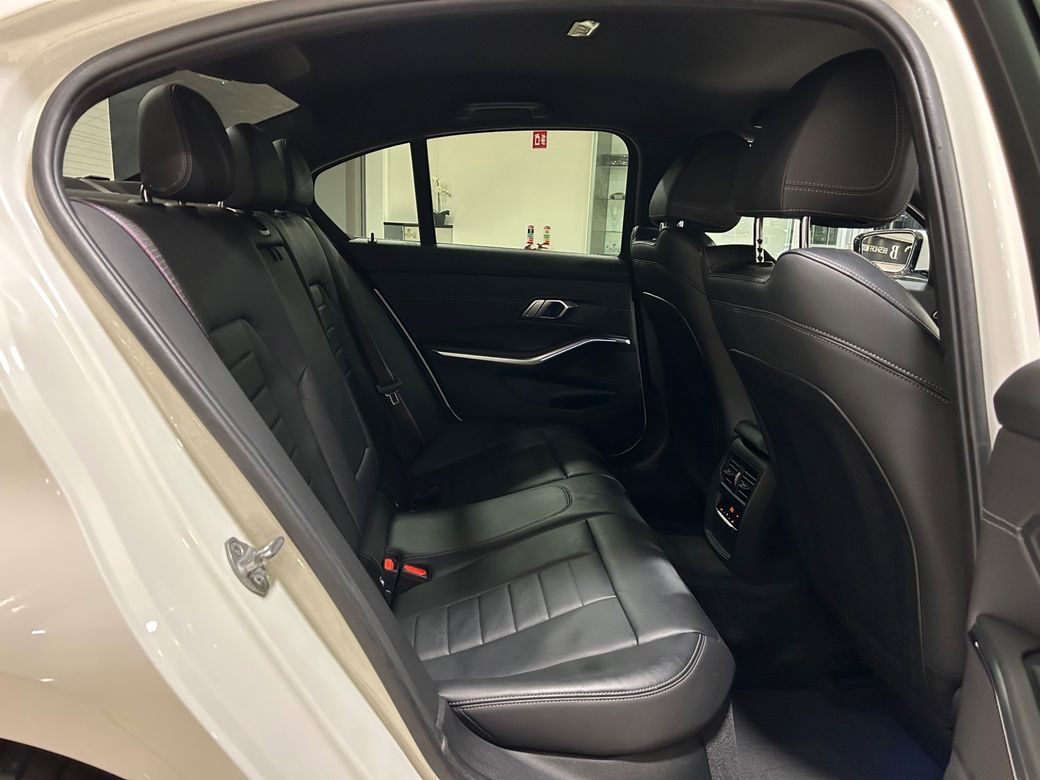 2021 BMW 3 Series