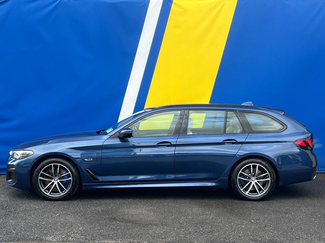 2022 BMW 5 Series