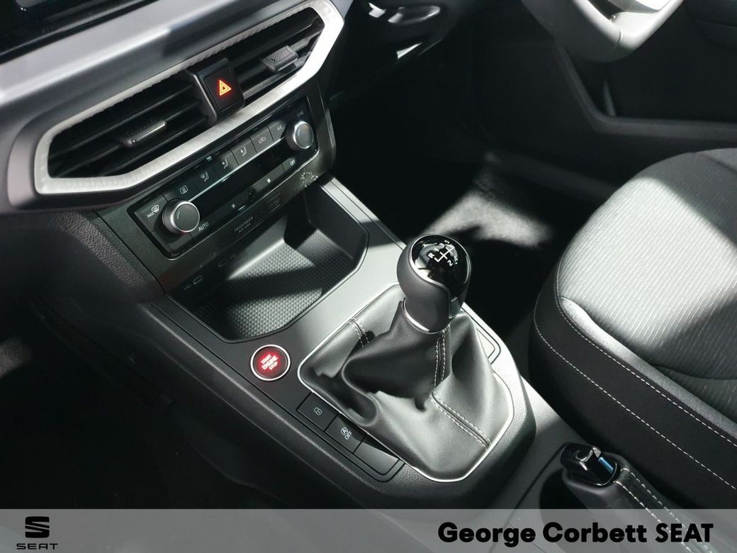 2025 SEAT Leon