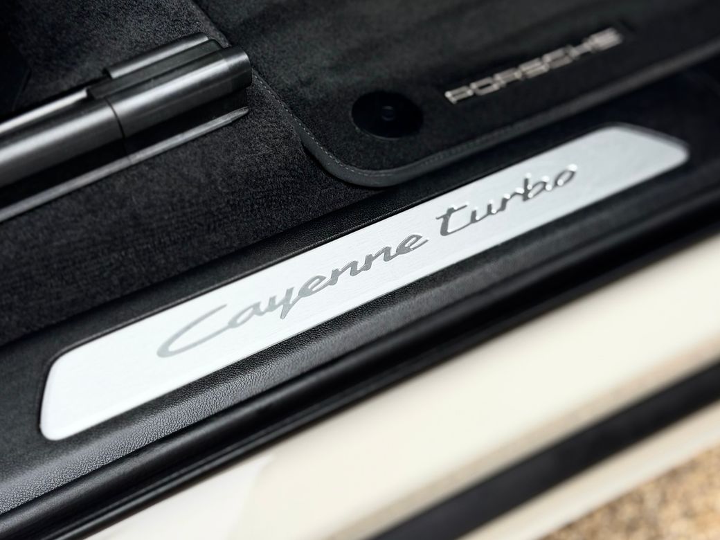 2025 Porsche Cayenne