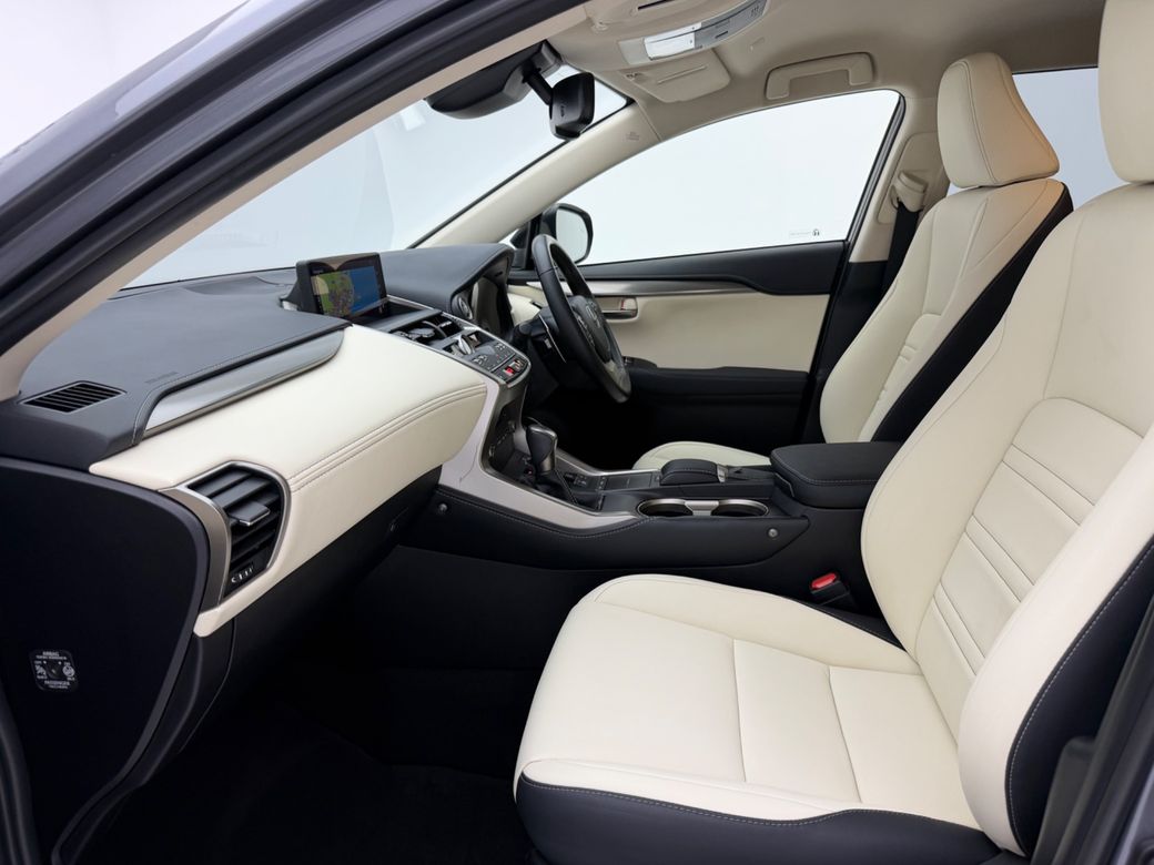 2021 Lexus NX 300h