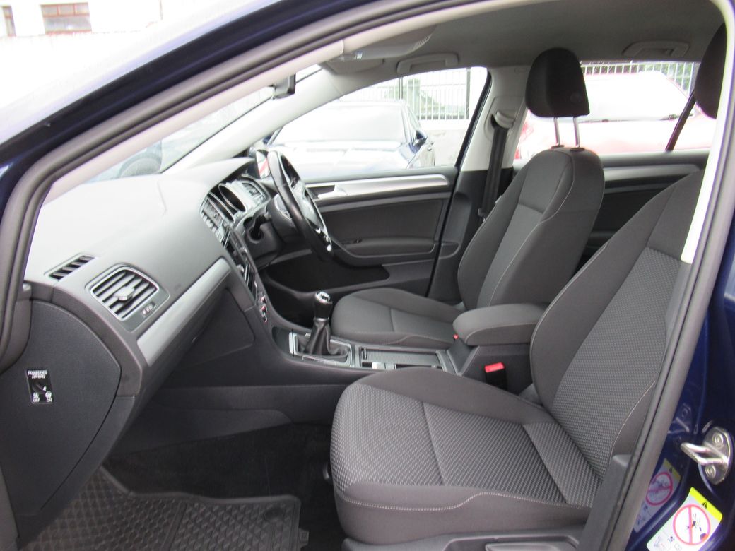 2019 Volkswagen Golf