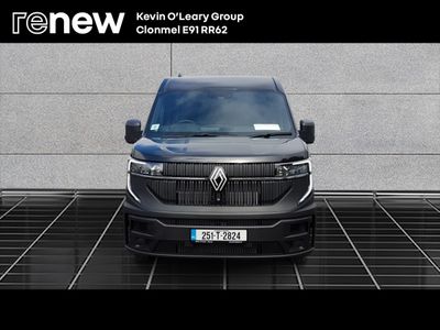 2025 Renault Master