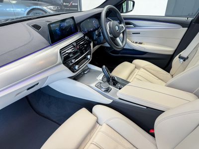 2019 BMW 5 Series