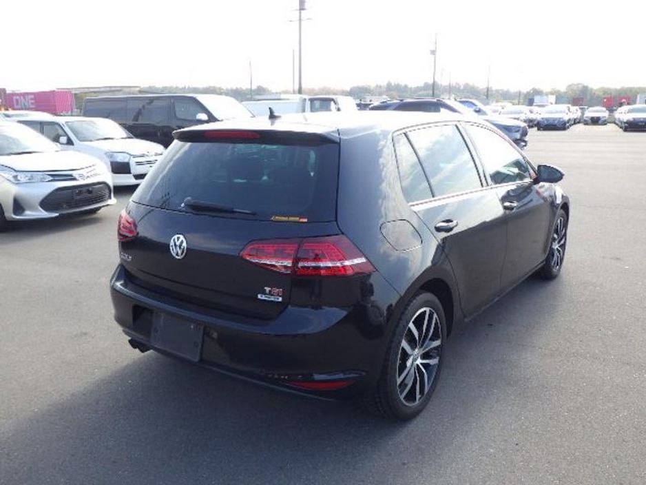 2017 Volkswagen Golf