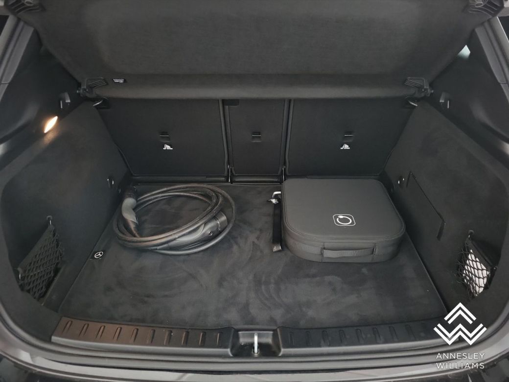 2025 Mercedes-Benz GLA Class