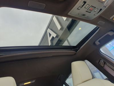 2019 Lexus ES 300h
