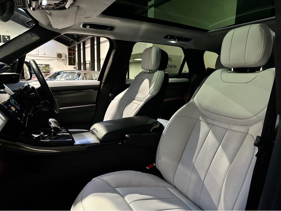 2024 Land Rover Range Rover Sport