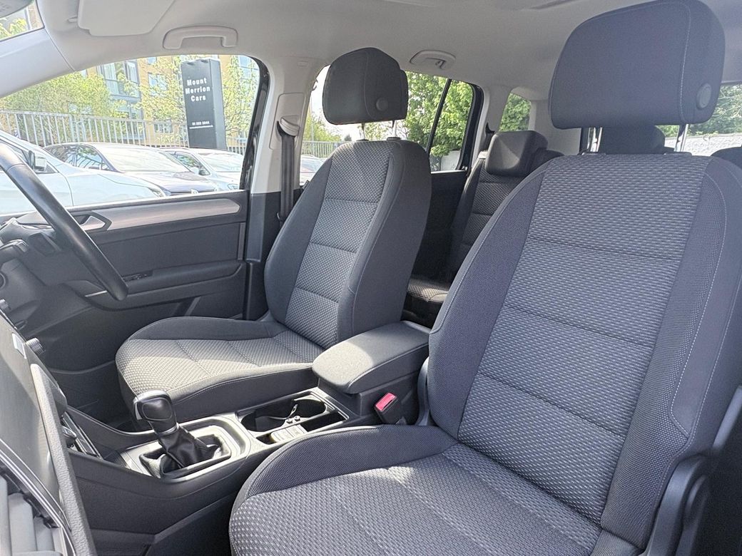 2017 Volkswagen Touran