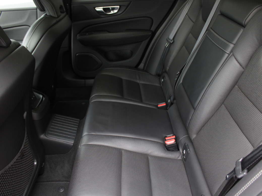 2019 Volvo V60