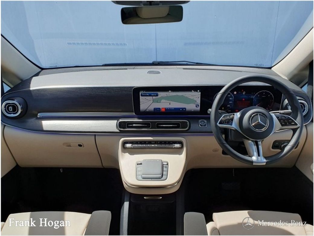 2025 Mercedes-Benz V Class