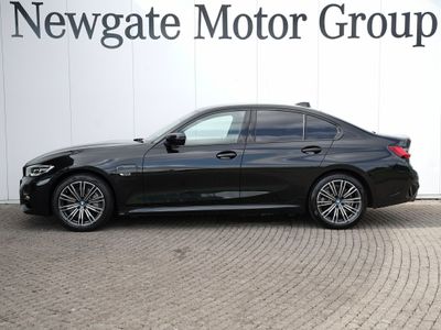2022 BMW 330