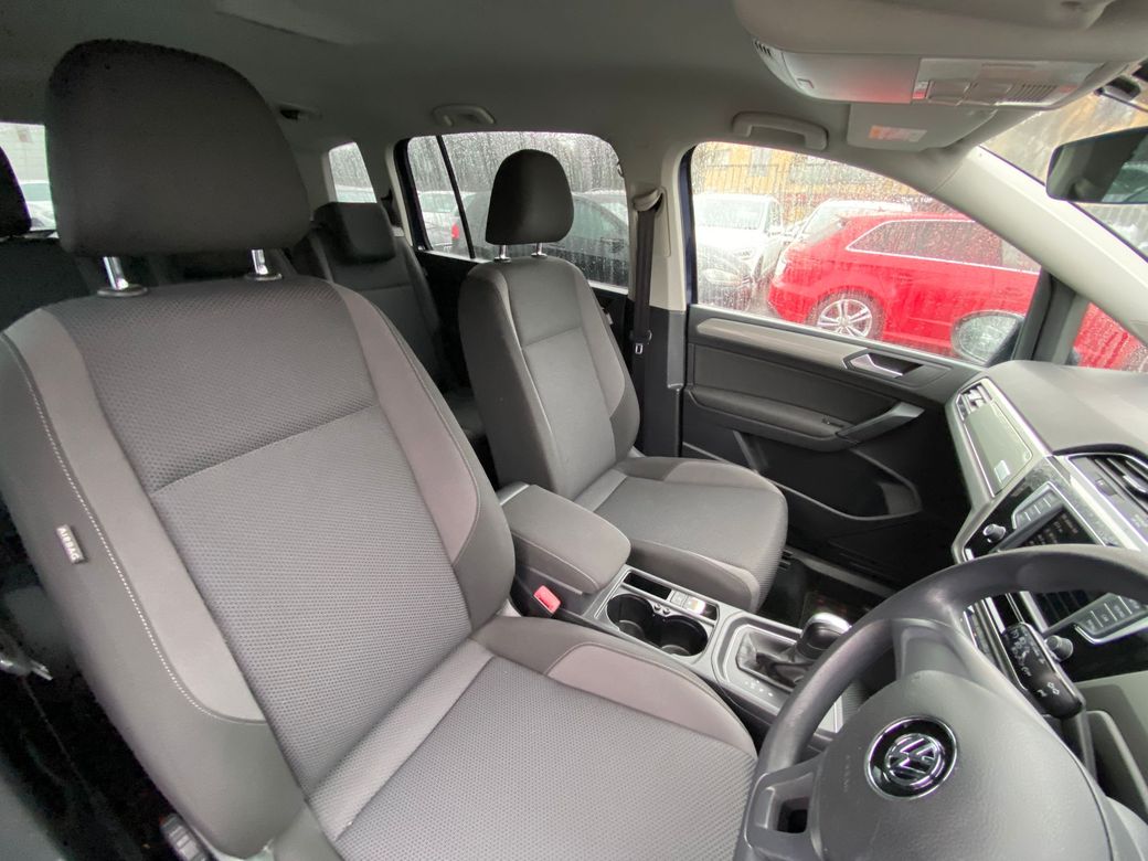 2016 Volkswagen Touran