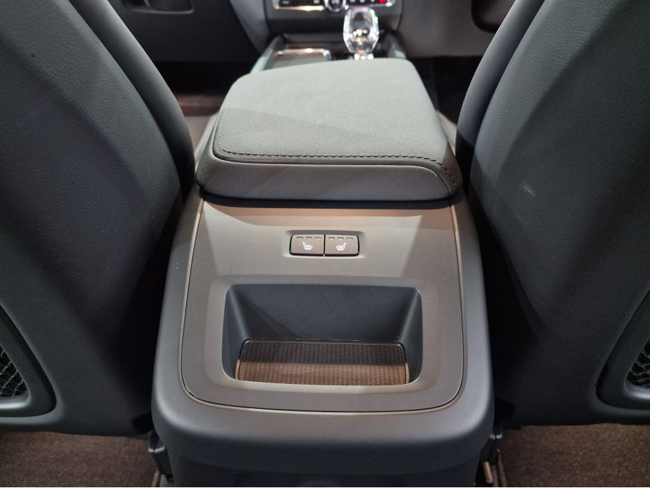 2025 Volvo XC60