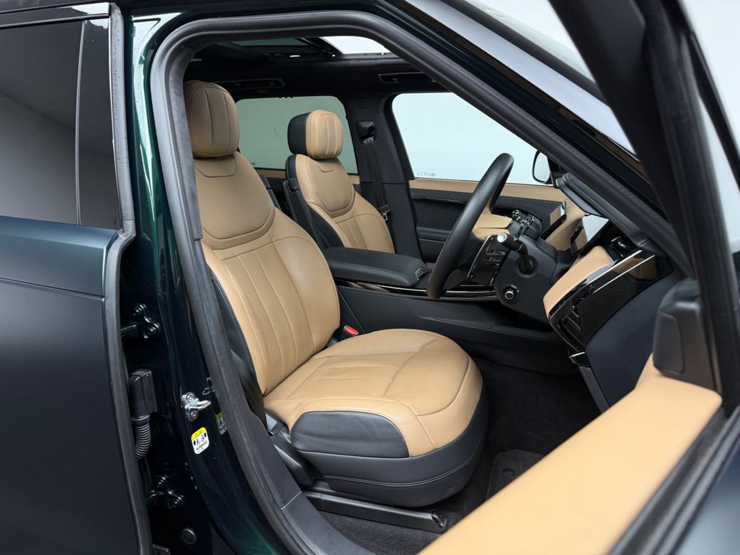 2026 Land Rover Range Rover Sport