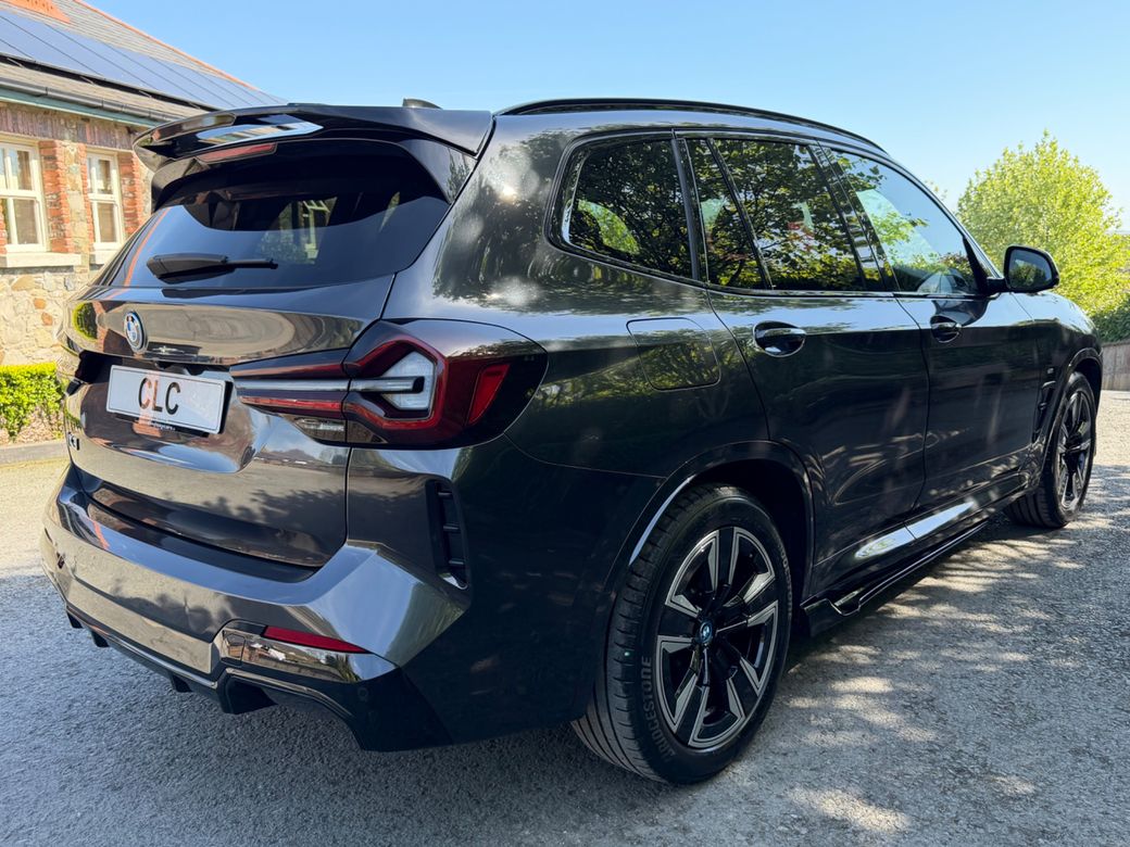 2024 BMW iX3