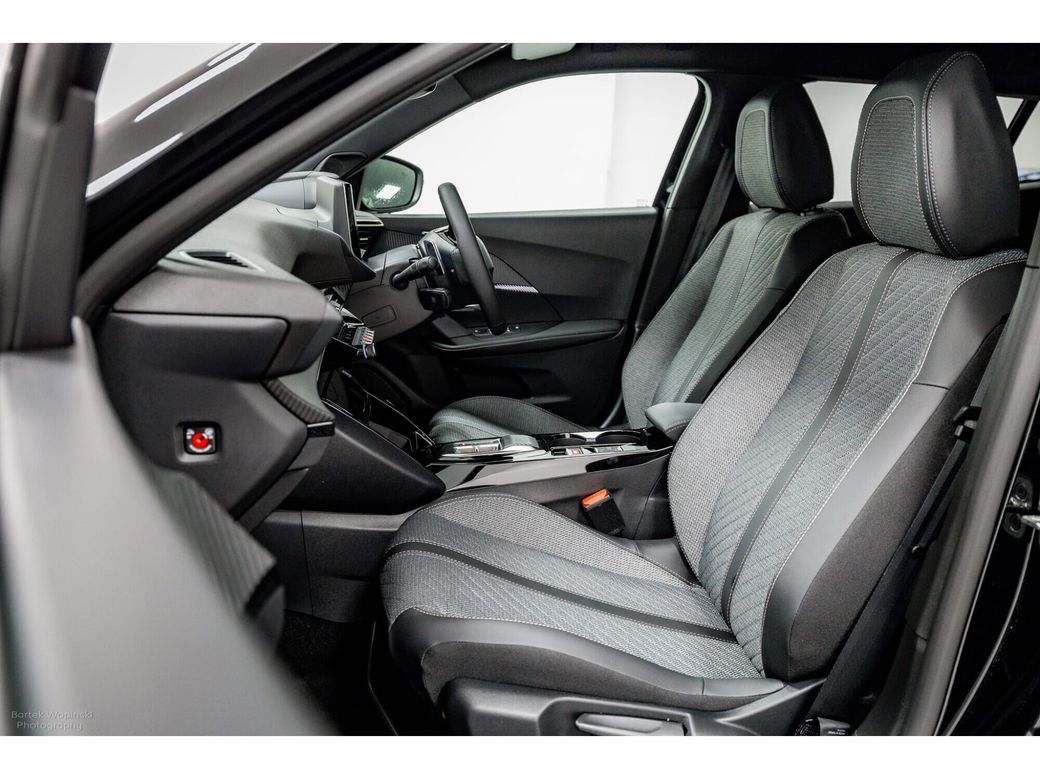 2025 Peugeot 2008