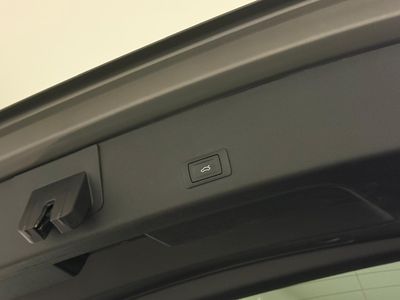 2023 Audi Q8 e-tron