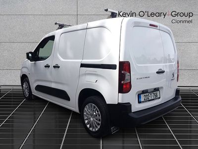 2023 Peugeot Partner
