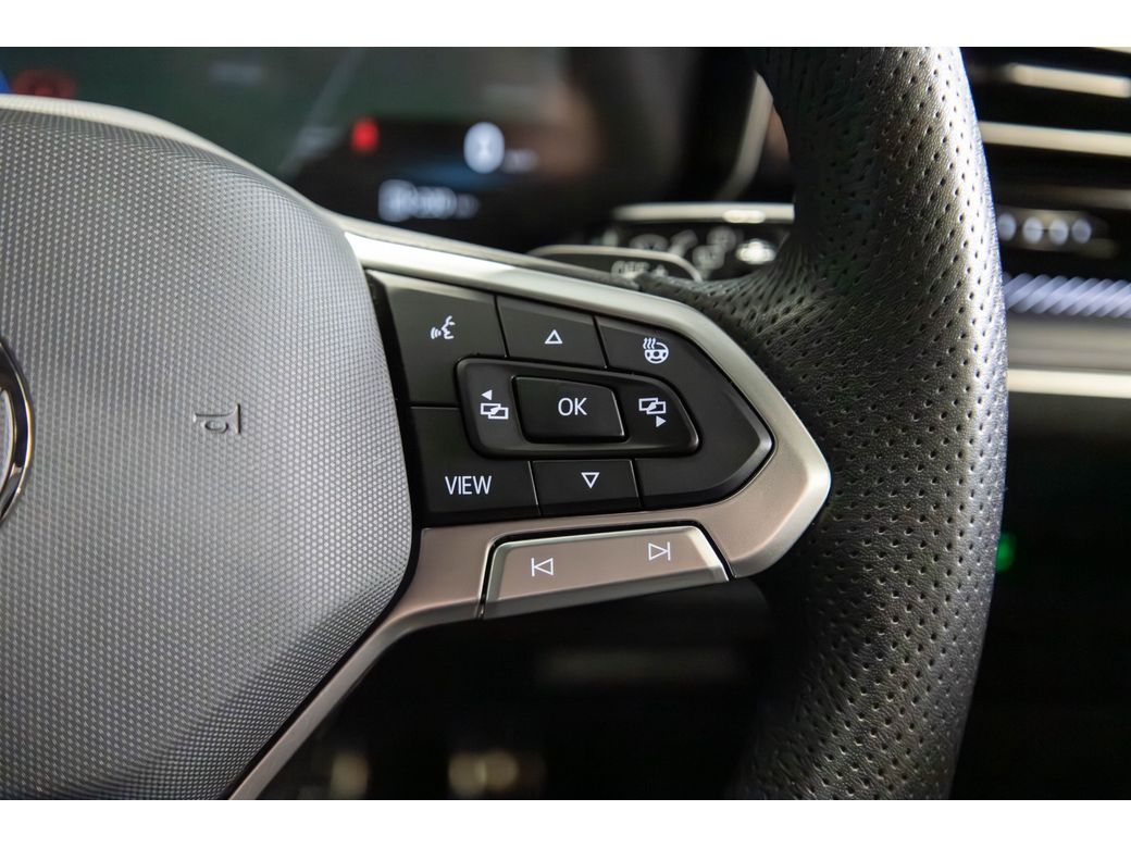 2025 Volkswagen Touareg