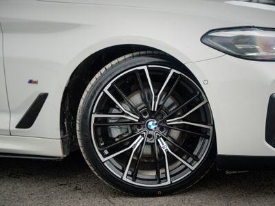 2022 BMW 5 Series