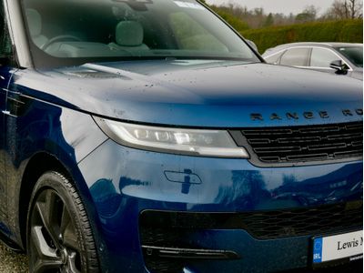 2025 Land Rover Range Rover Sport