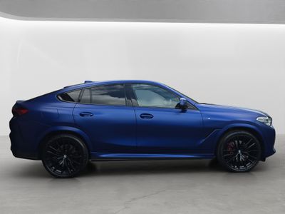 2022 BMW X6