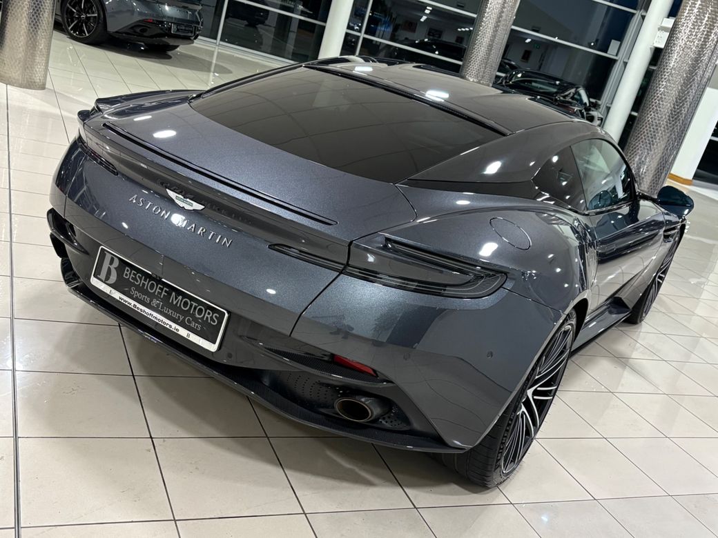 2024 Aston Martin DB12