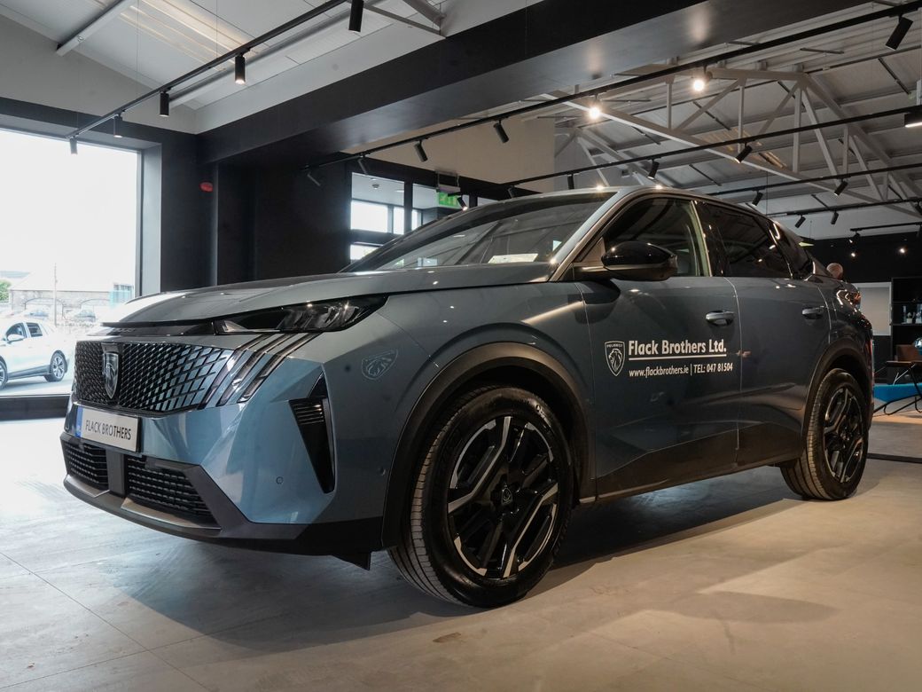 2025 Peugeot 3008
