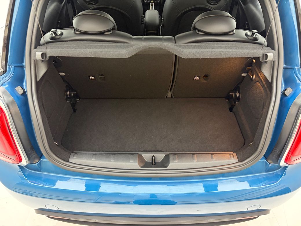 2024 Mini Hatch