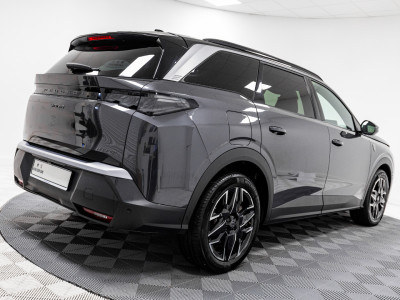 2025 Peugeot 5008