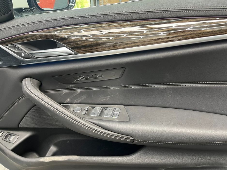 2021 BMW 5 Series