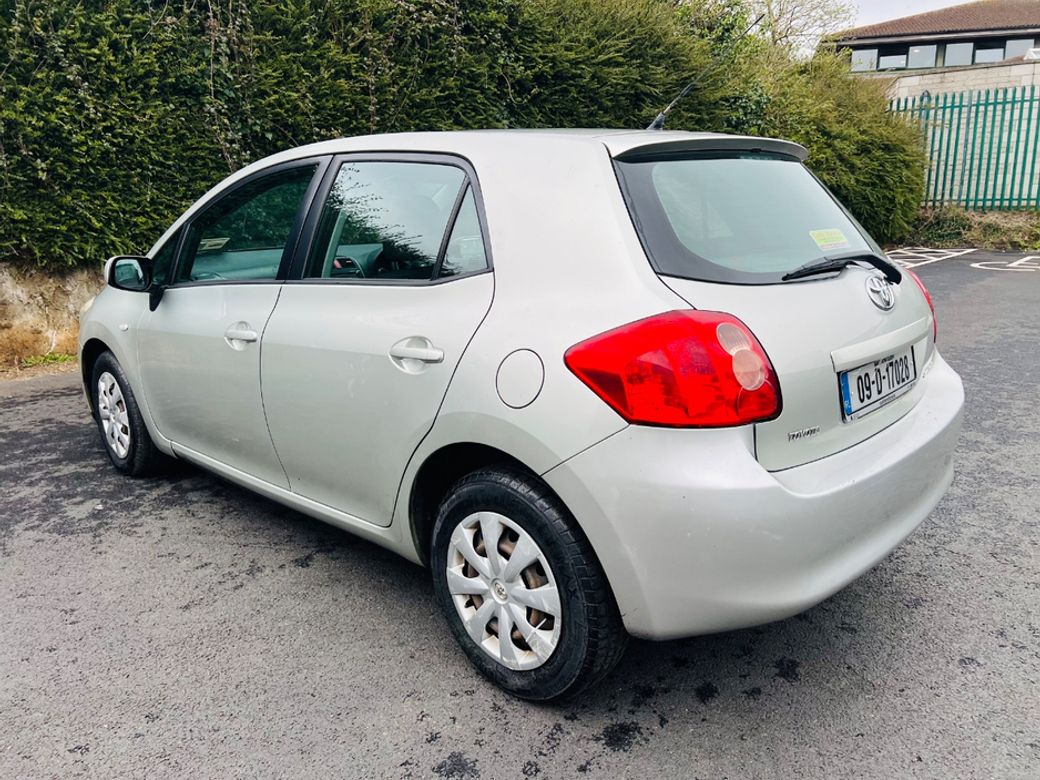 2009 Toyota Auris