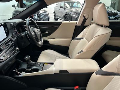 2024 Lexus ES 300h