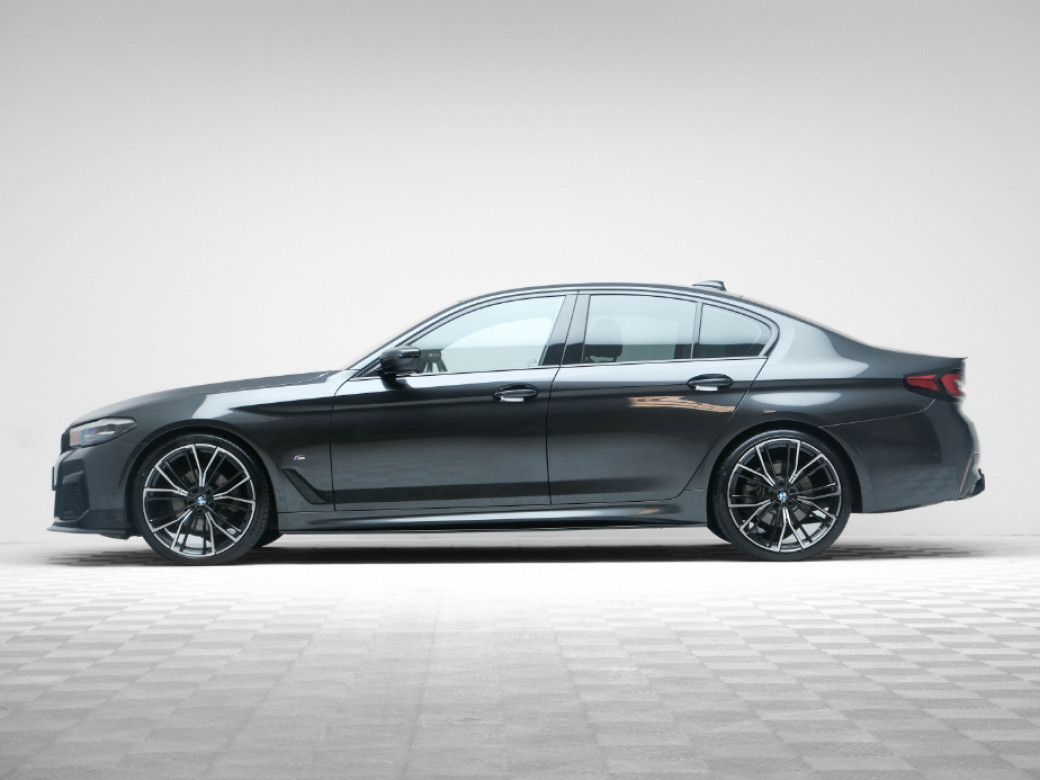 2022 BMW 5 Series