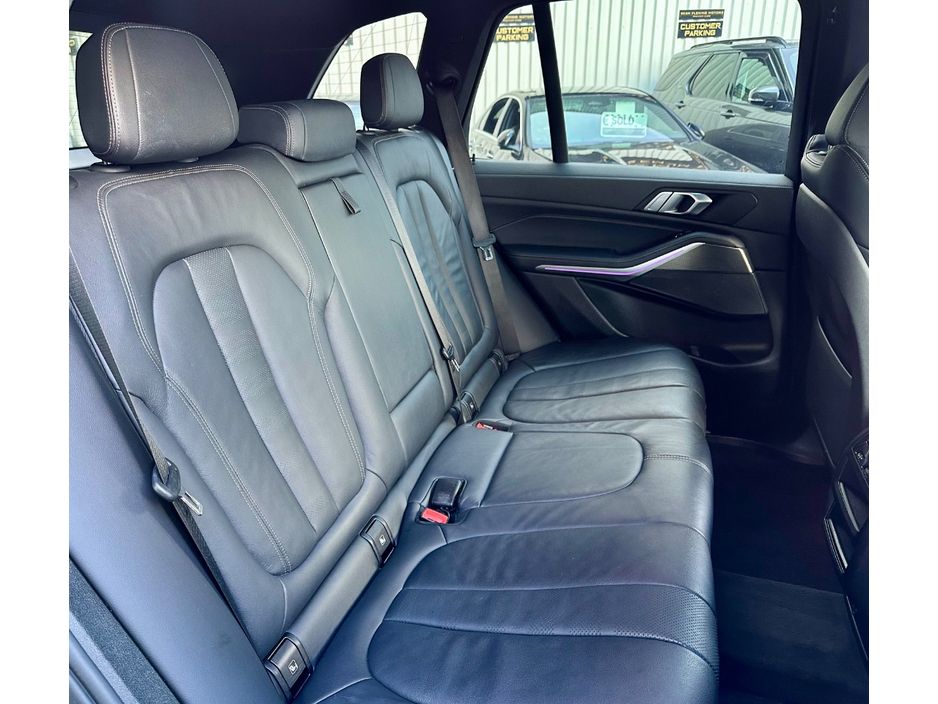 2022 BMW X5