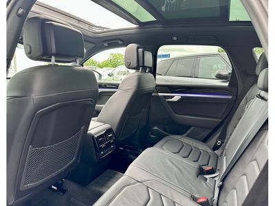 2022 Volkswagen Touareg