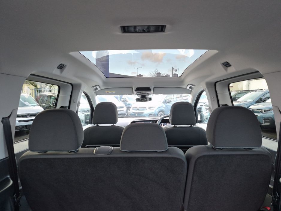 2026 Ford Tourneo Connect