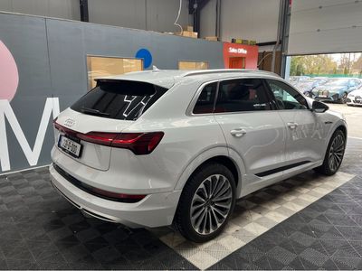 2022 Audi e-tron