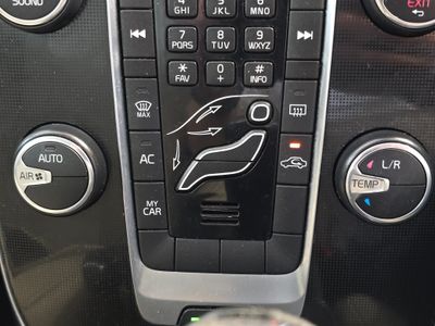 2017 Volvo V40