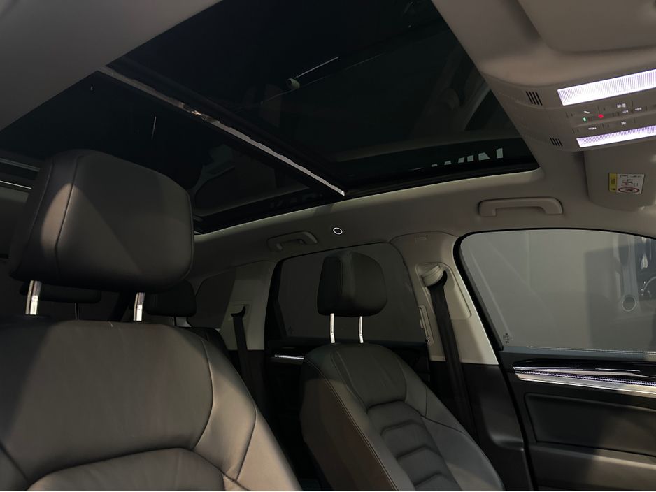 2024 Volkswagen Touareg