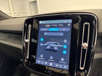 2023 Volvo C40